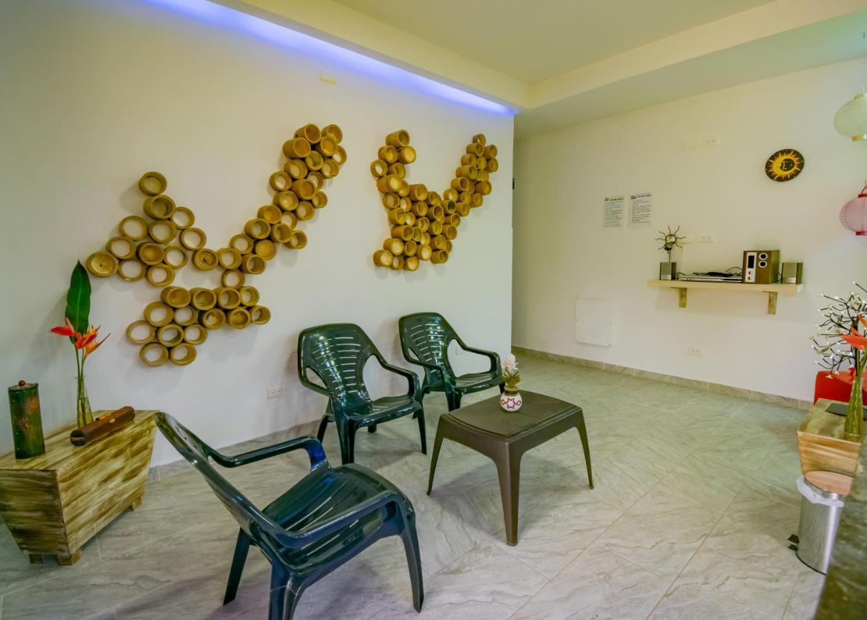 Hotel Campestre Solar De La Luna Albania  エクステリア 写真