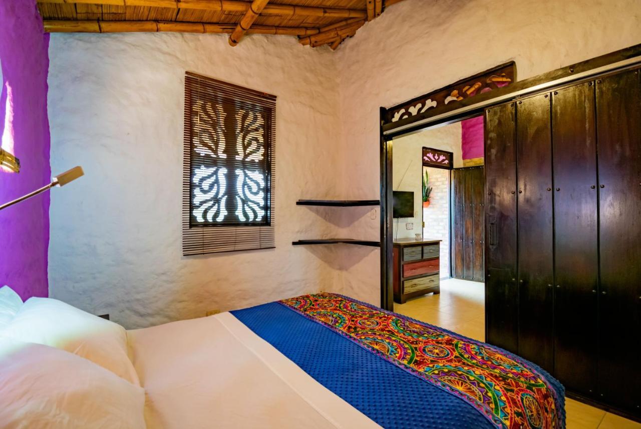 Hotel Campestre Solar De La Luna Albania  エクステリア 写真