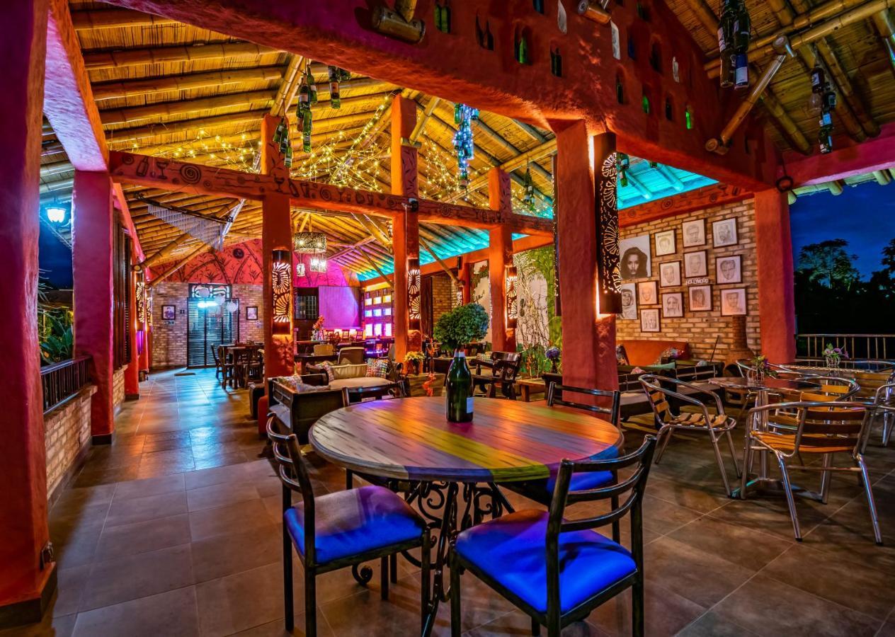Hotel Campestre Solar De La Luna Albania  エクステリア 写真
