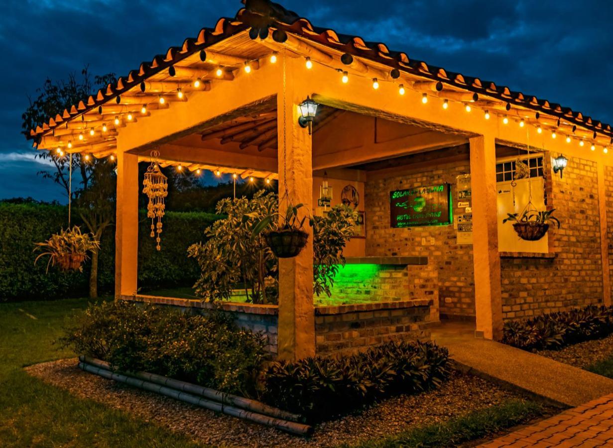 Hotel Campestre Solar De La Luna Albania  エクステリア 写真