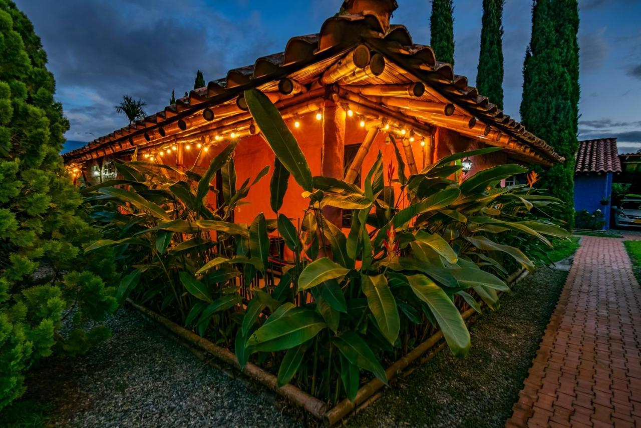 Hotel Campestre Solar De La Luna Albania  エクステリア 写真