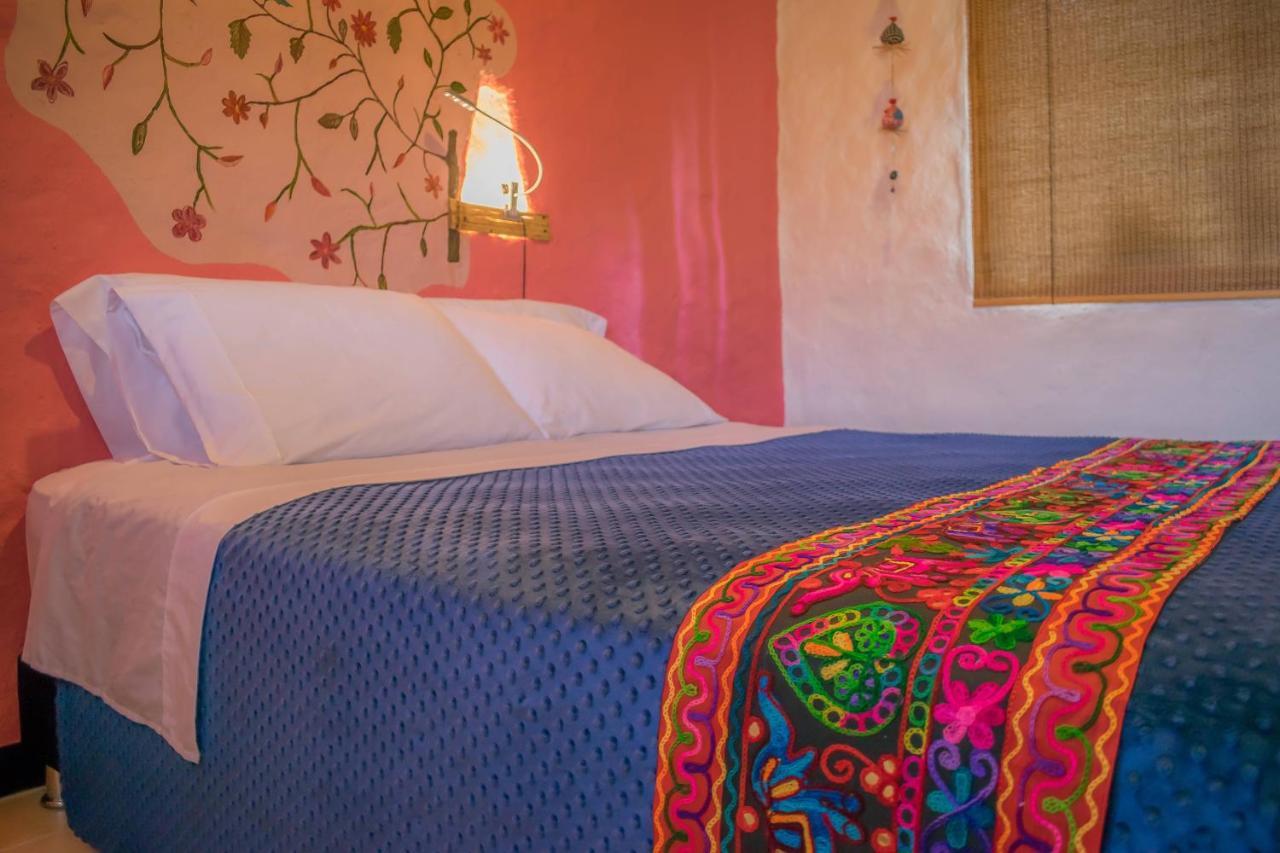 Hotel Campestre Solar De La Luna Albania  エクステリア 写真