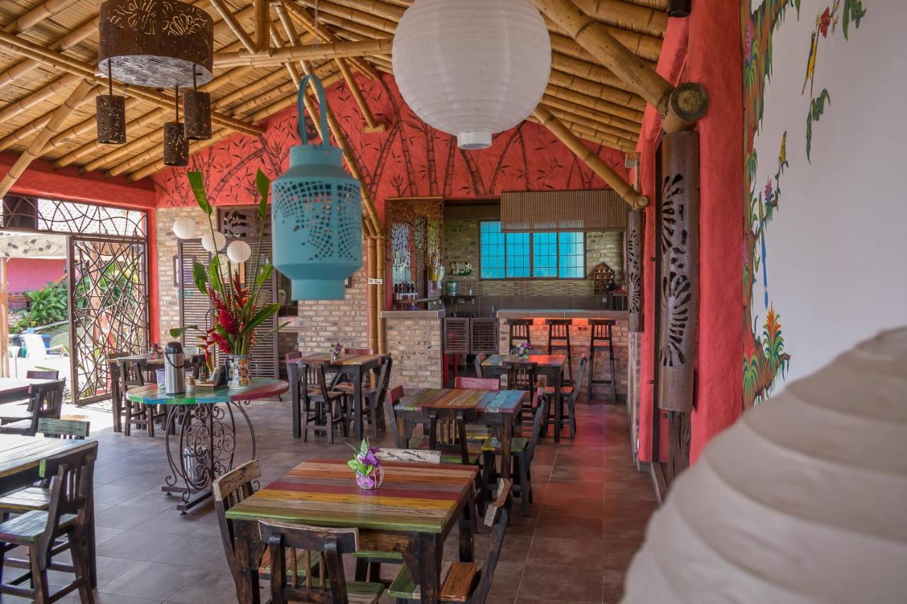 Hotel Campestre Solar De La Luna Albania  エクステリア 写真