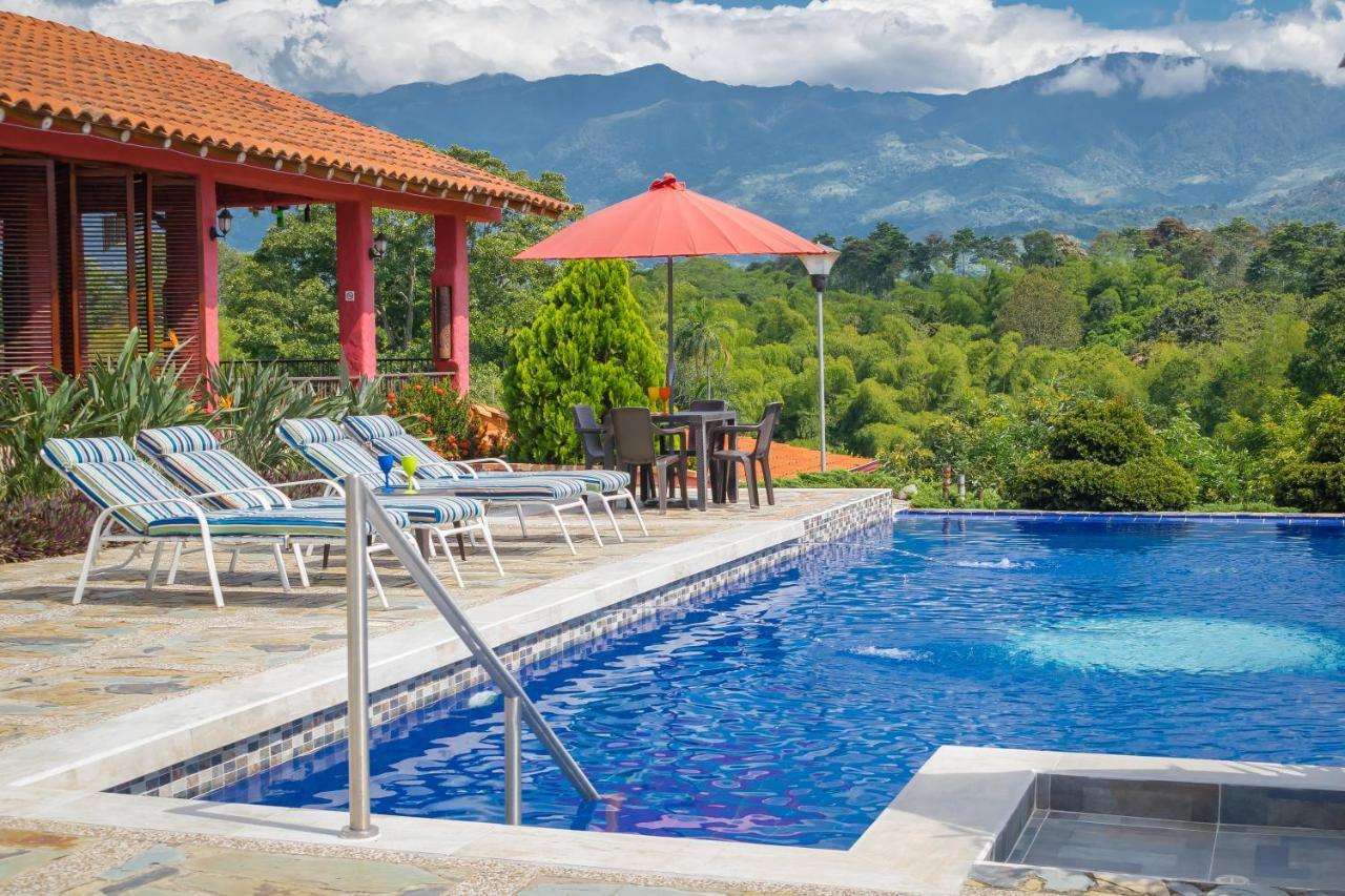 Hotel Campestre Solar De La Luna Albania  エクステリア 写真