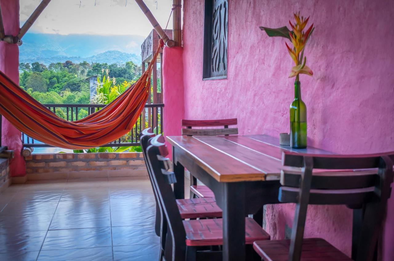 Hotel Campestre Solar De La Luna Albania  エクステリア 写真